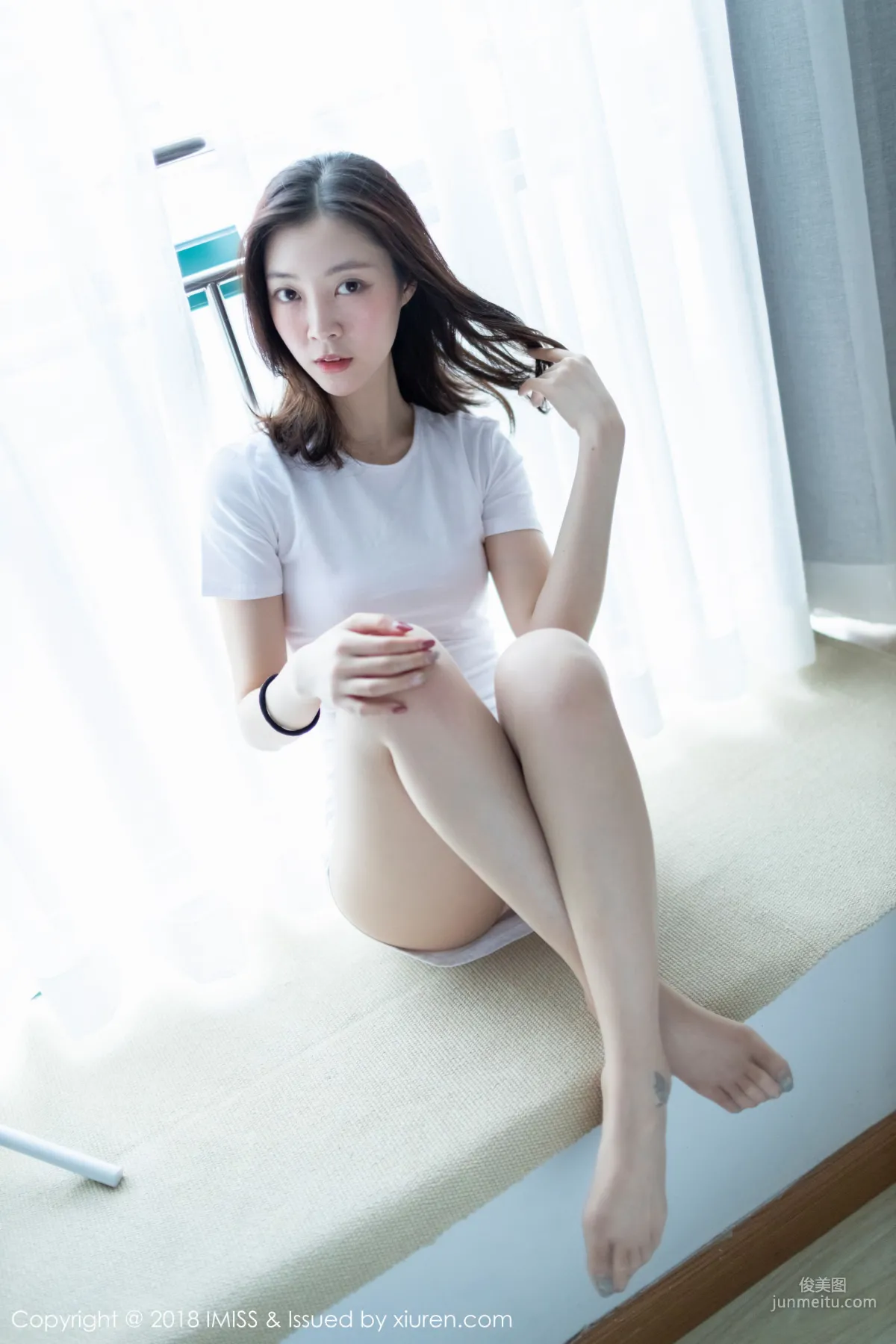 miya Miya, Wandering in Private Shoot, Countless Charms Come to Life [IMISS] Vol.308 Photo Set photo 37