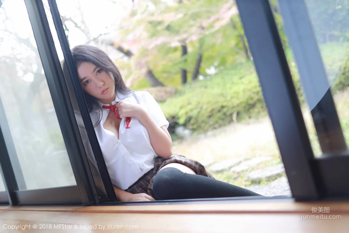 Manuela Ma Luna 'Japanese Schoolgirl Uniform Series' [MFStar] Vol.163 Photo Set photo 40