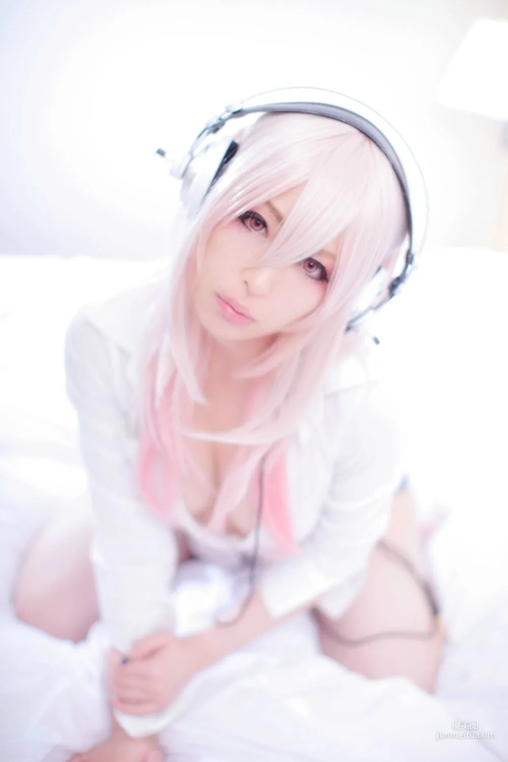 Usagi 《Sonicomi 》Super Sonico [Rabbit hutch] 寫真集 59