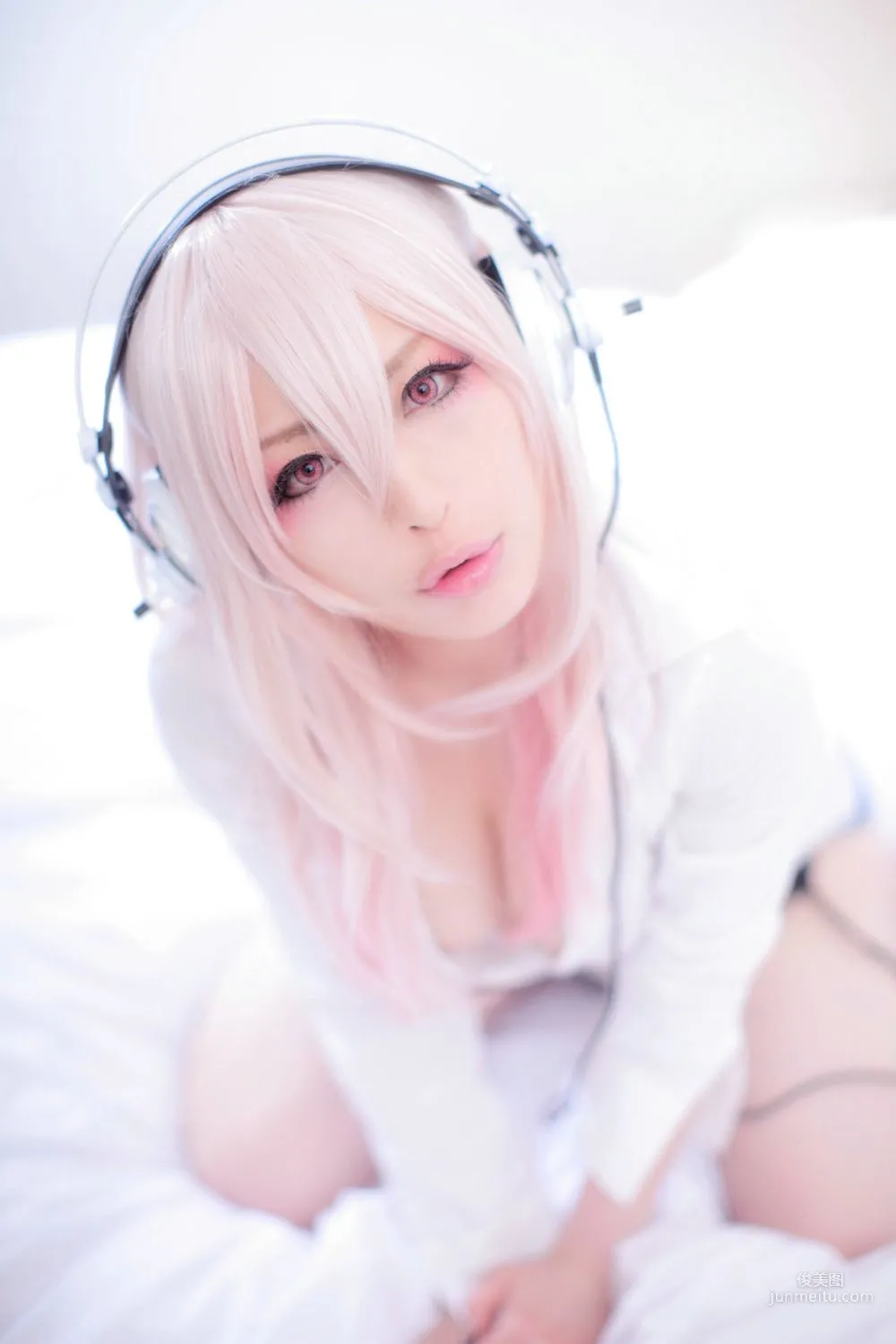 Usagi 《Sonicomi 》Super Sonico [Rabbit hutch] 寫真集 61