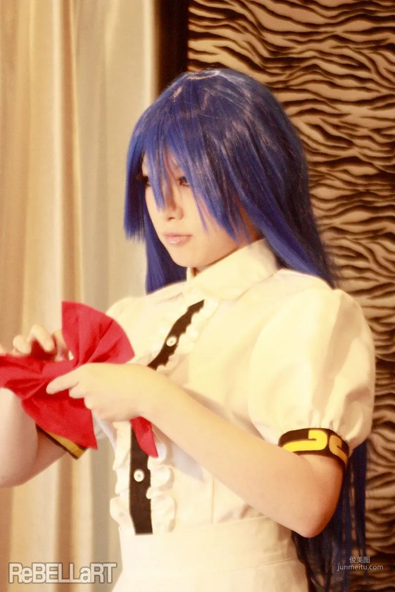あらい夜魅 《東方Project》比那名居天子 Hinanawi Tenshi 寫真集 4