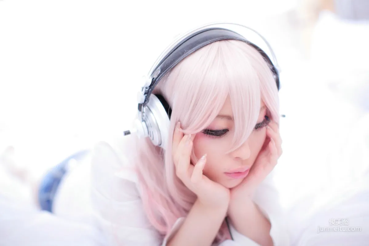 Usagi 《Sonicomi 》Super Sonico [Rabbit hutch] 寫真集 84