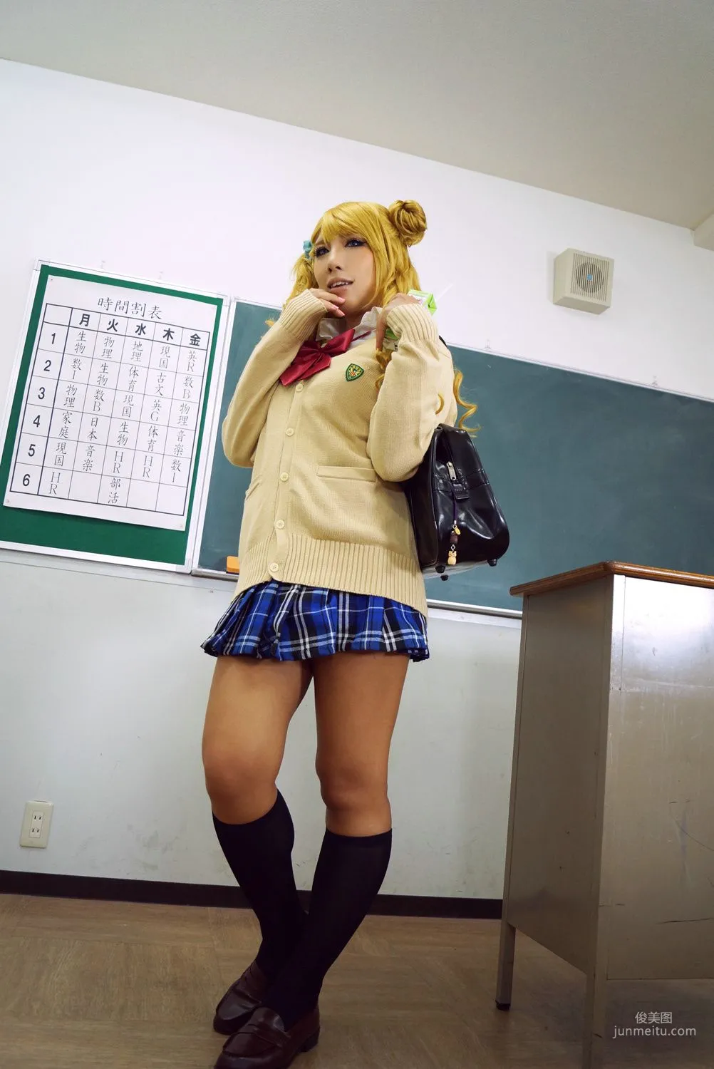 Non (Non SummerJack) 《Oshiete! Galko-chan》Galko 寫真集 33