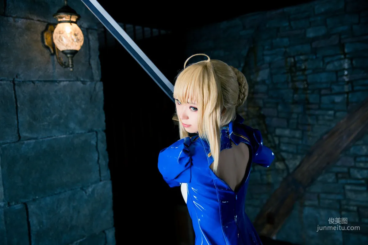 Mike(ミケ) 《Fate stay night》Saber [Mikehouse] 寫真集 17