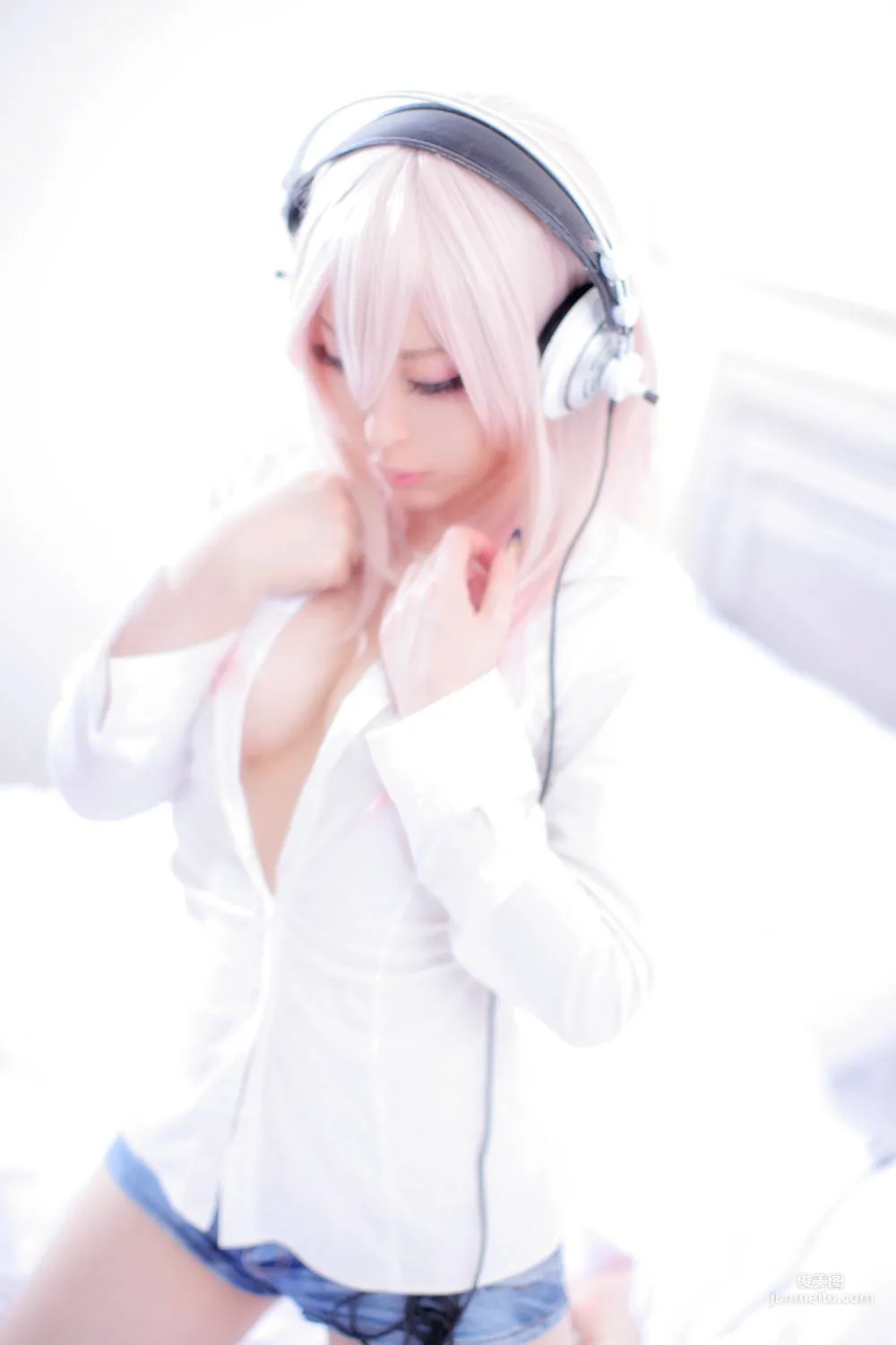 Usagi 《Sonicomi 》Super Sonico [Rabbit hutch] 寫真集 53