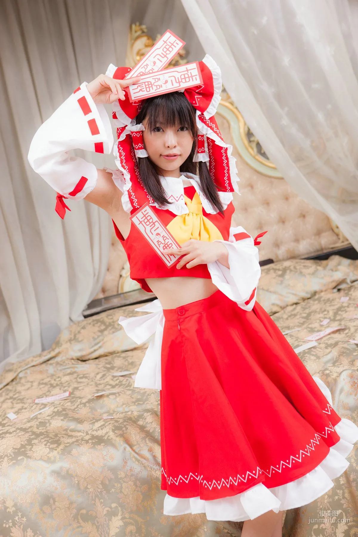 南雲つばさ 《Touhou Project》Hakurei Reimu [@factory] 寫真集 10