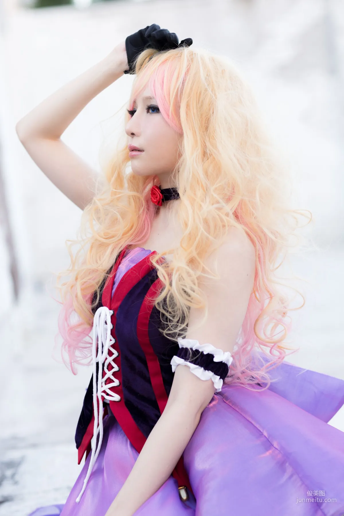 Aoi(葵) 《Macros(マクロス)》Sheryl Nome(シェリル·ノーム) [bit] 写真集20