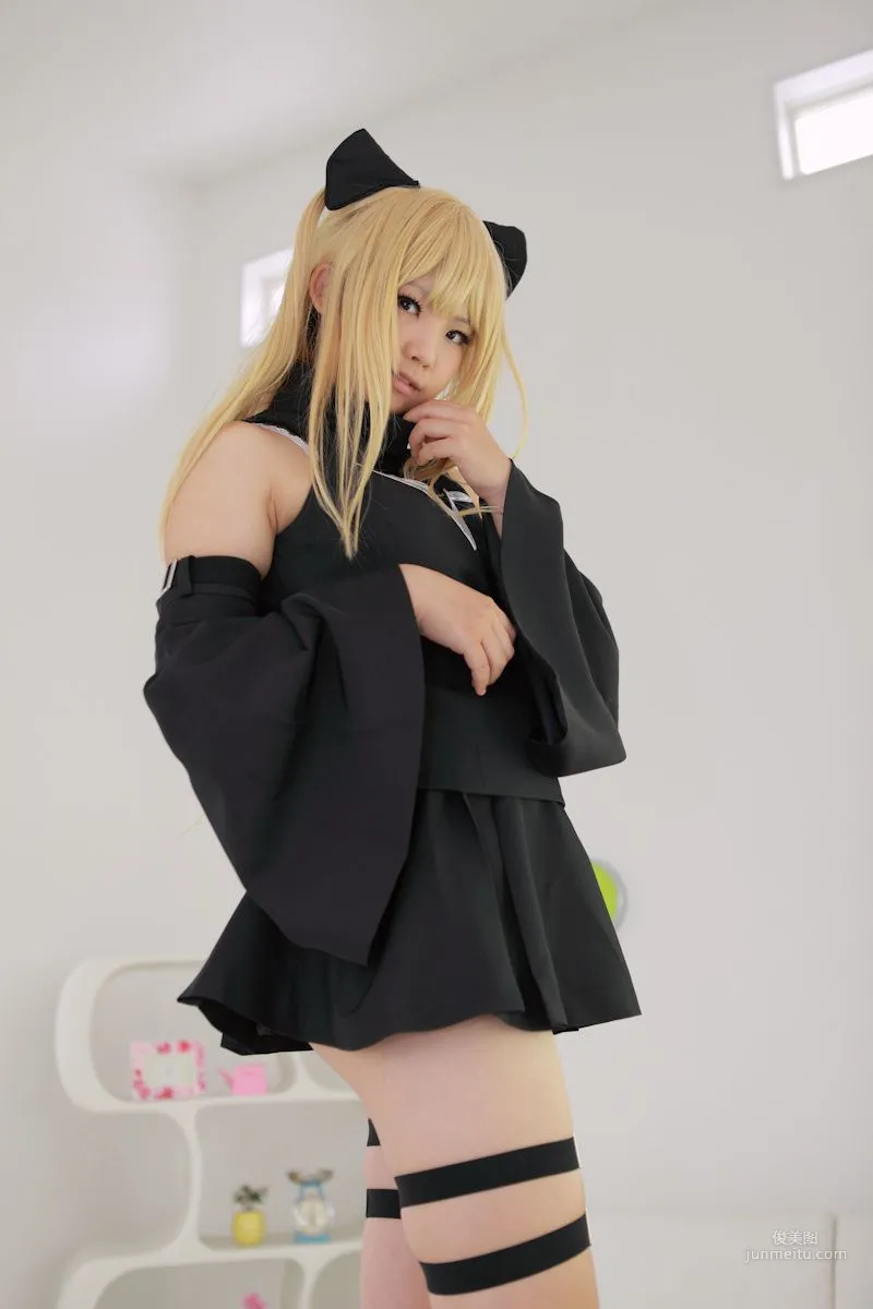 Enako(えなこ) 《To Love-Ru》Konjiki no Yami(金色の闇) 寫真集 25