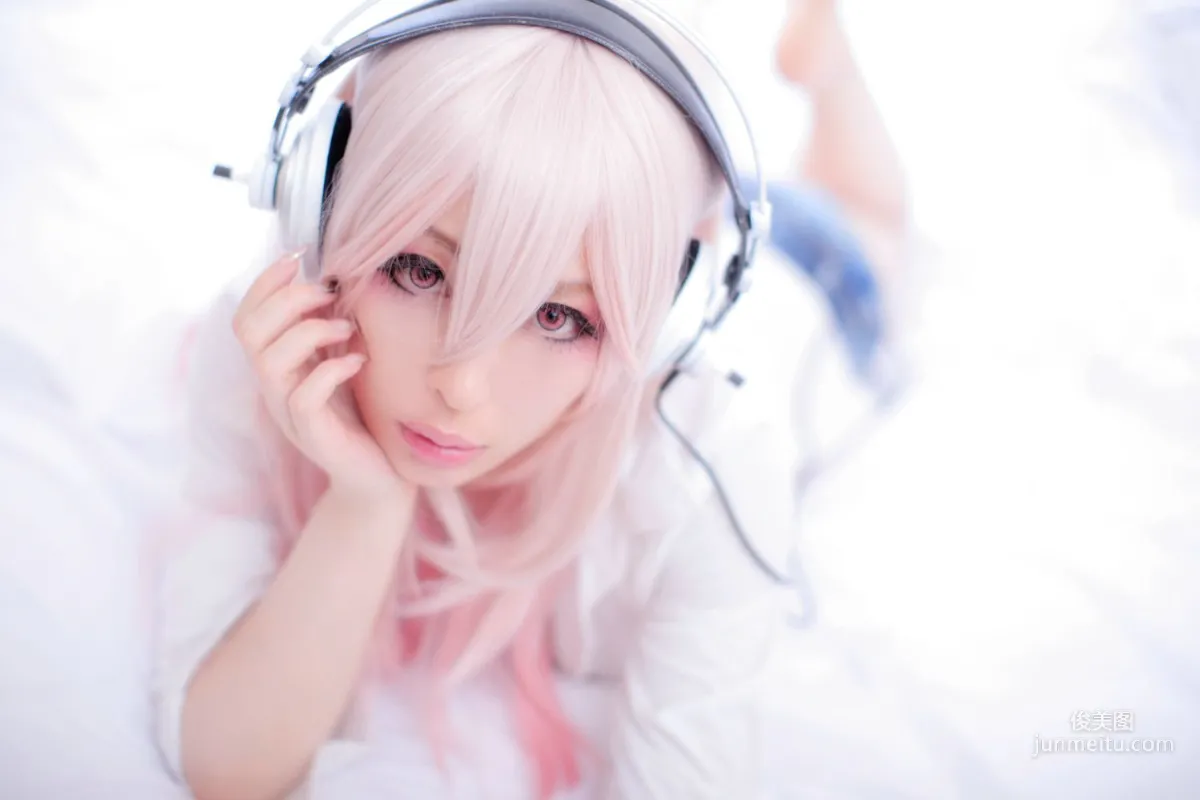 Usagi 《Sonicomi 》Super Sonico [Rabbit hutch] 寫真集 79