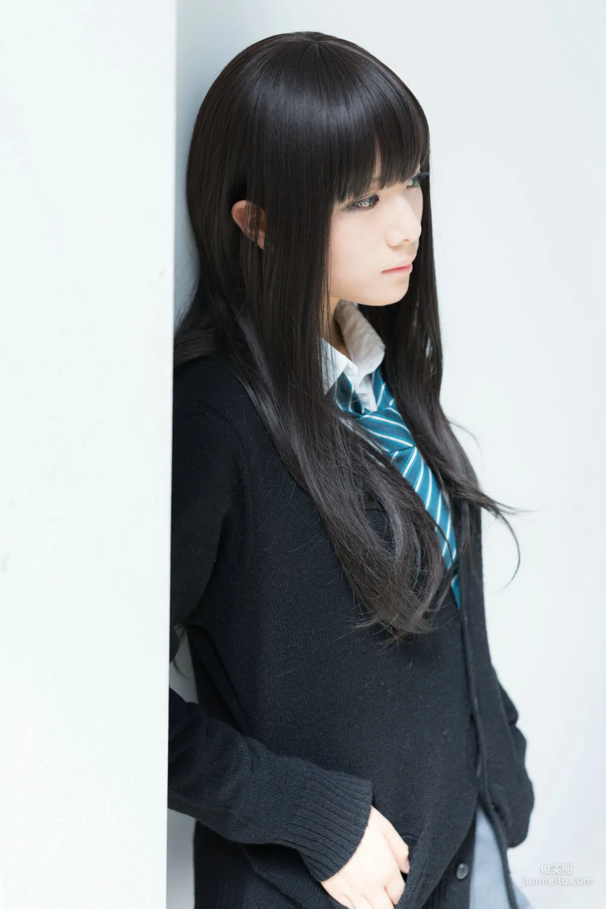 Usakichi(うさ吉) 《Idolmaster》渋谷凜 [Flameworks] 寫真集 1