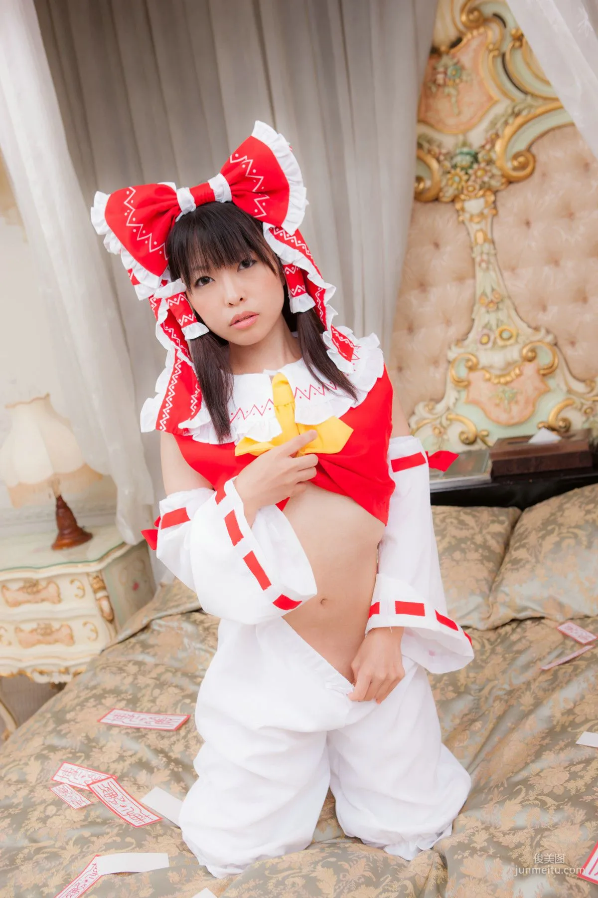 南雲つばさ 《Touhou Project》Hakurei Reimu [@factory] 寫真集 27