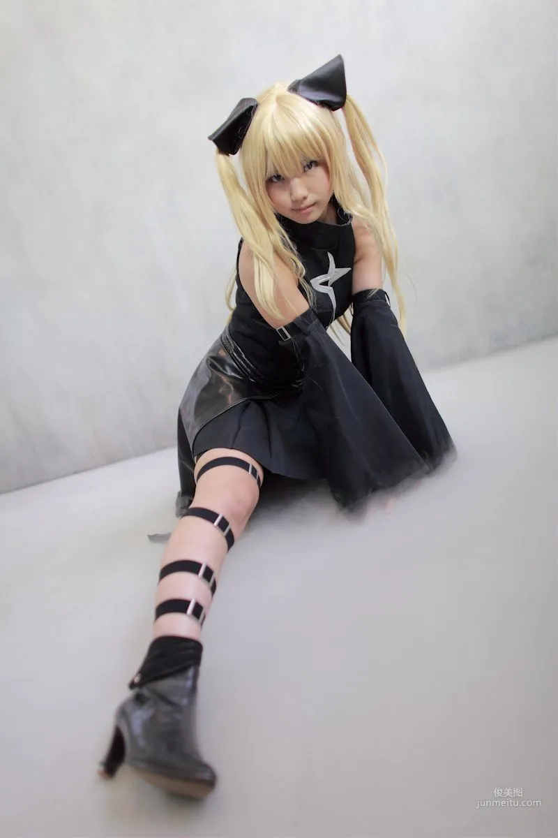 Enako(えなこ) 《To Love-Ru》Konjiki no Yami(金色の闇) 寫真集 73