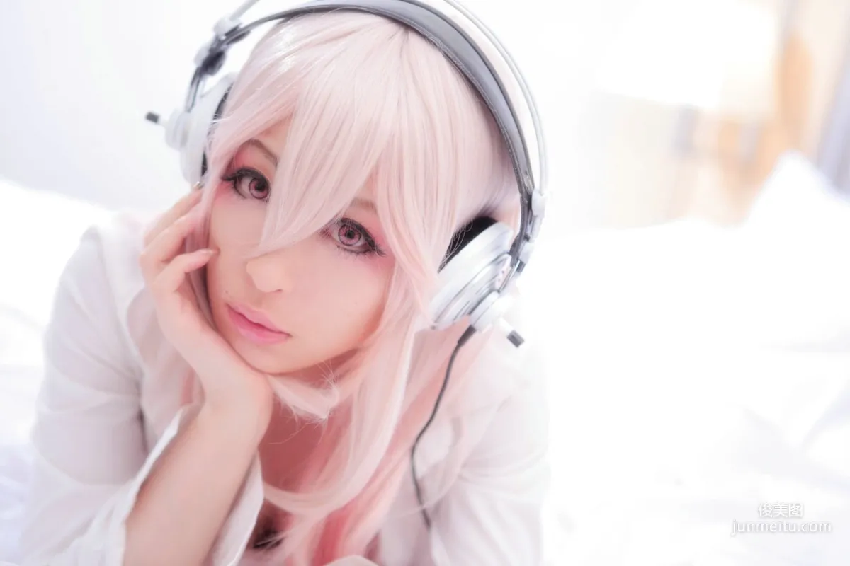 Usagi 《Sonicomi 》Super Sonico [Rabbit hutch] 寫真集 50