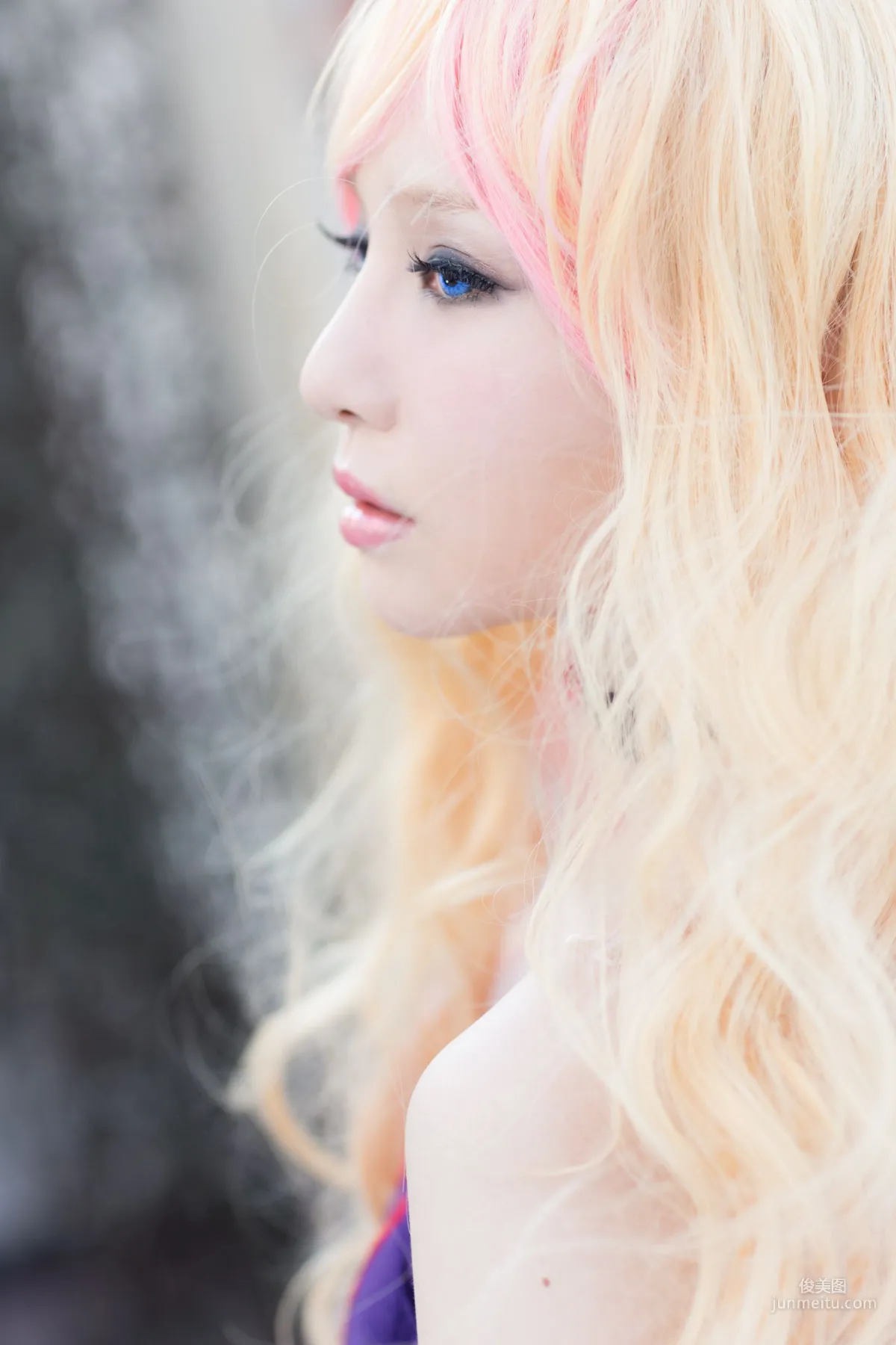 Aoi(葵) 《Macros(マクロス)》Sheryl Nome(シェリル·ノーム) [bit] 写真集7