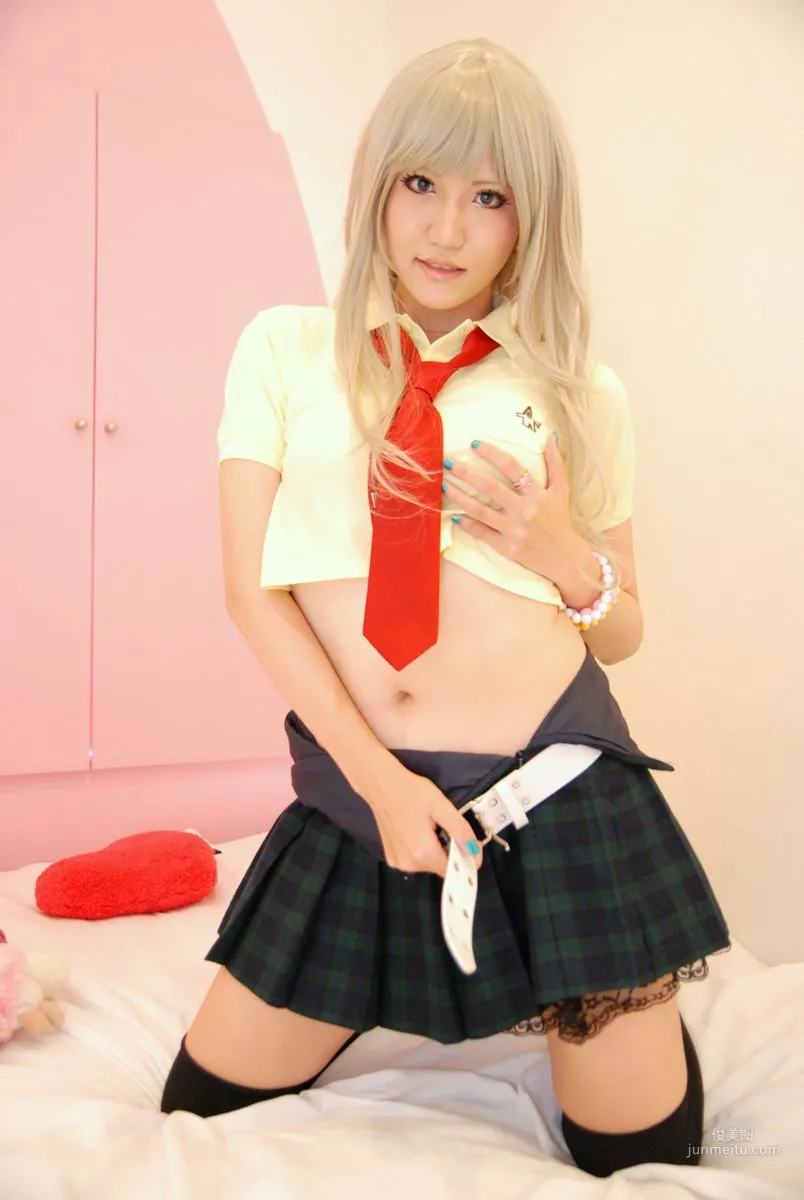 太宰ガロ 《Macros》Sheryl Nome [From a rose.] 寫真集 52