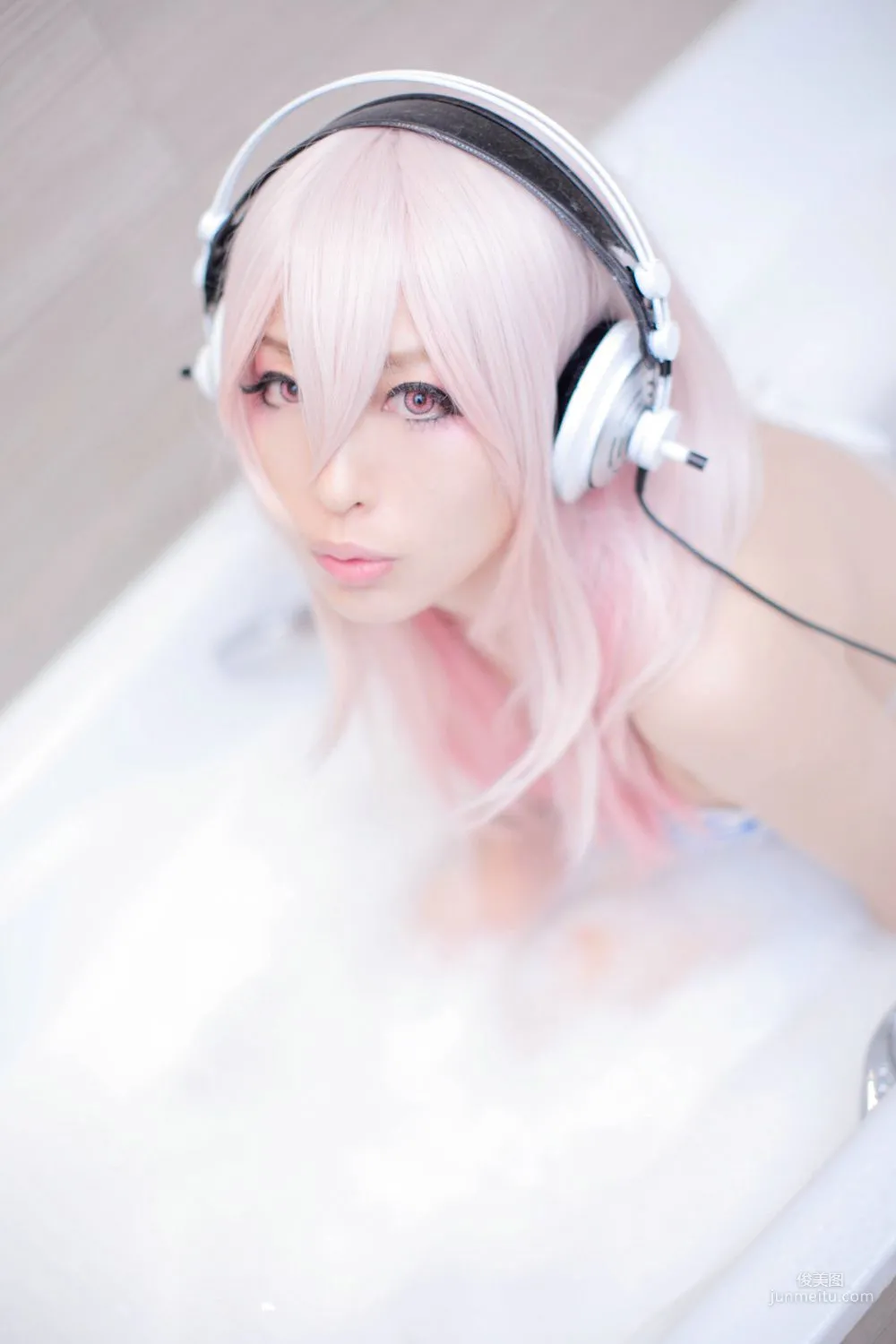 Usagi 《Sonicomi 》Super Sonico [Rabbit hutch] 写真集3