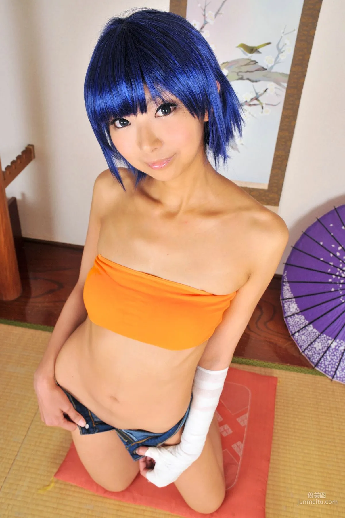 Necoco(ねここ) 《バケモノガタリ》Senjougahara Hitagi & Kanbaru Suruga 寫真集 75