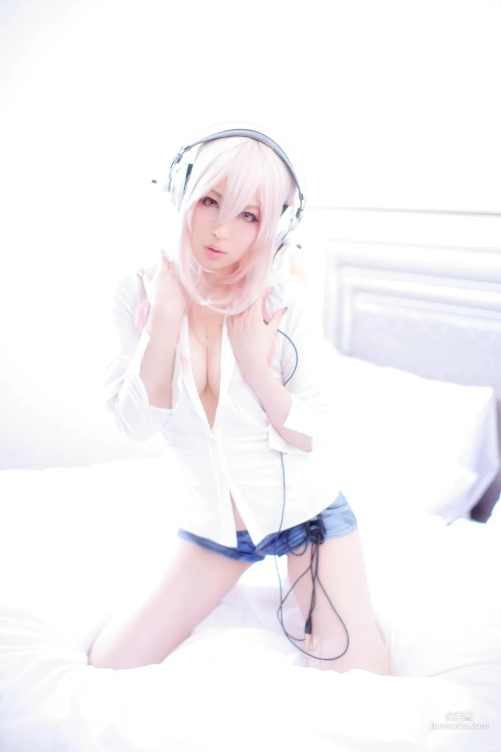 Usagi 《Sonicomi 》Super Sonico [Rabbit hutch] 寫真集 54