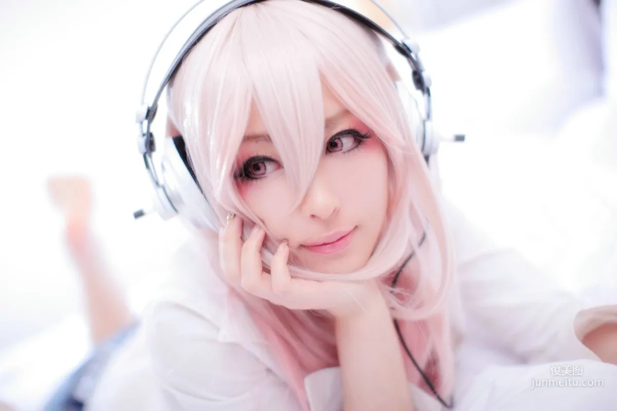 Usagi 《Sonicomi 》Super Sonico [Rabbit hutch] 寫真集 85