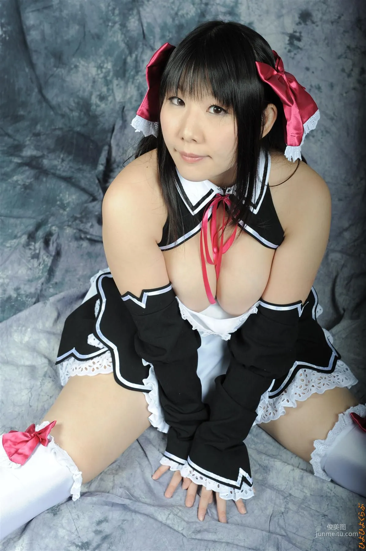Nishizuku Hiyo, Hiyokura [HiyoHiyo Club], Photo Set photo 100