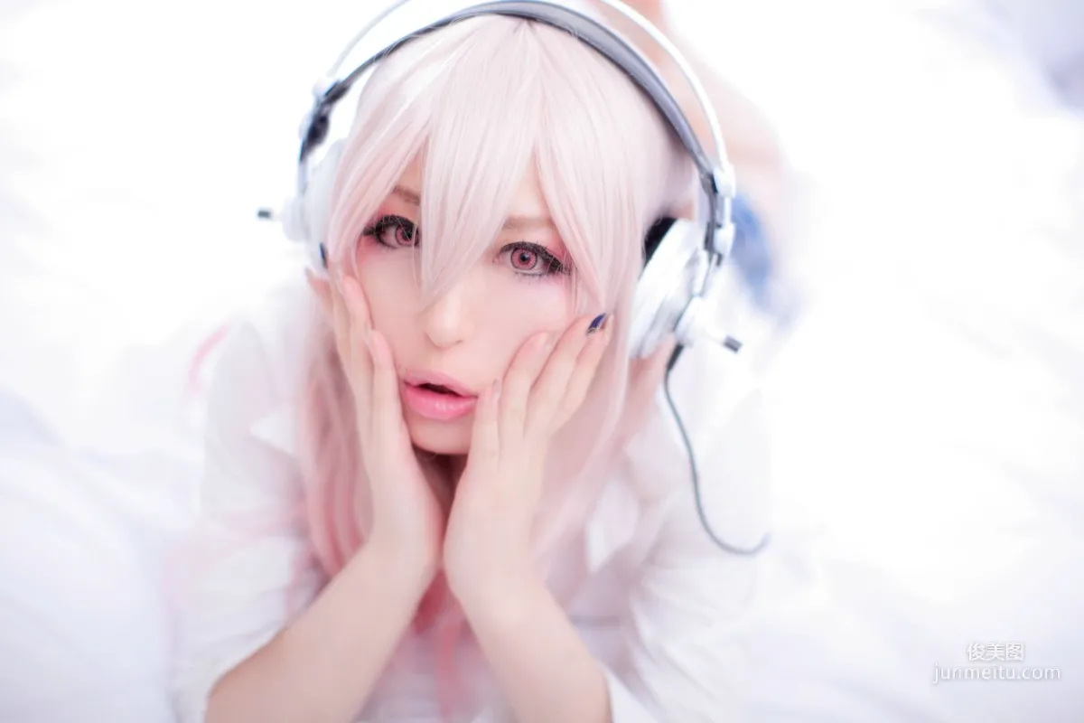 Usagi 《Sonicomi 》Super Sonico [Rabbit hutch] 寫真集 80