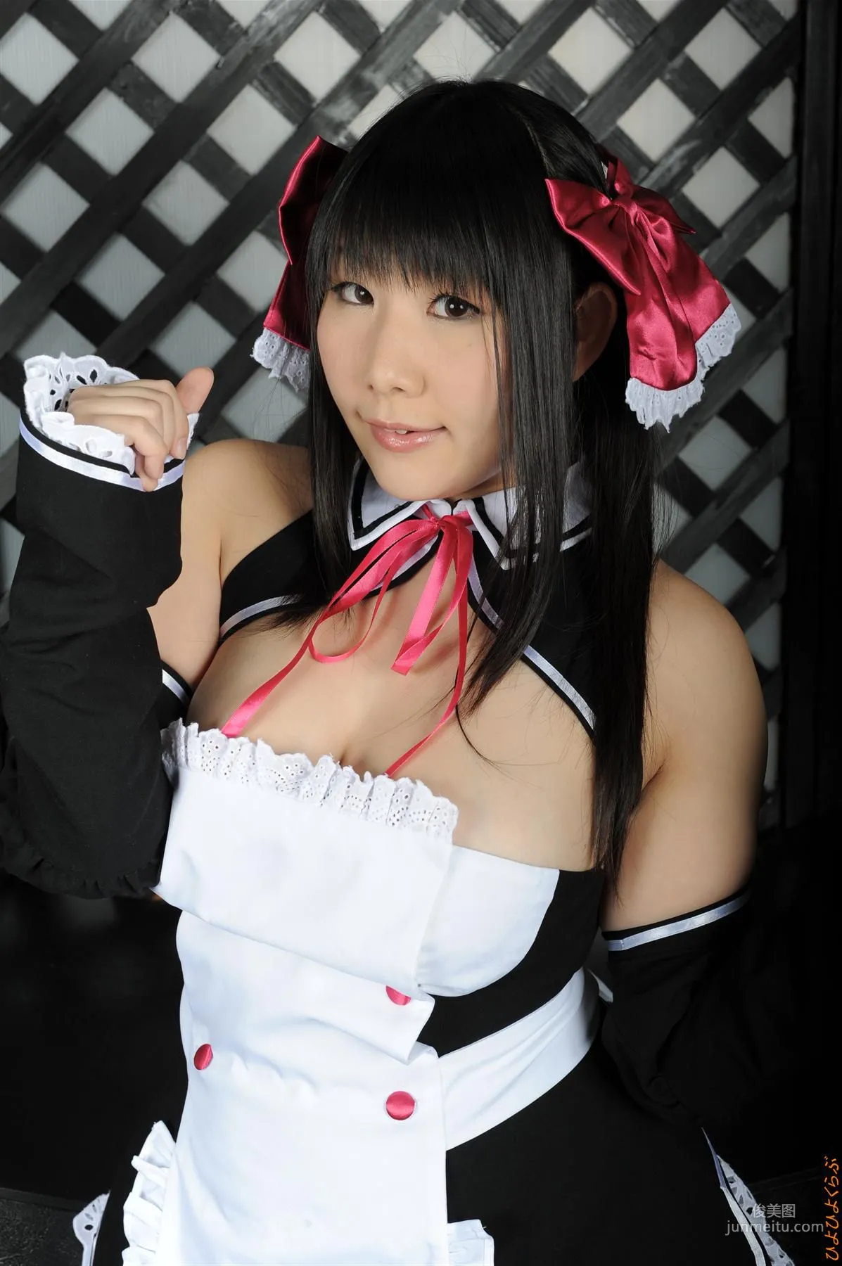Nishizuku Hiyo, Hiyokura [HiyoHiyo Club], Photo Set photo 78