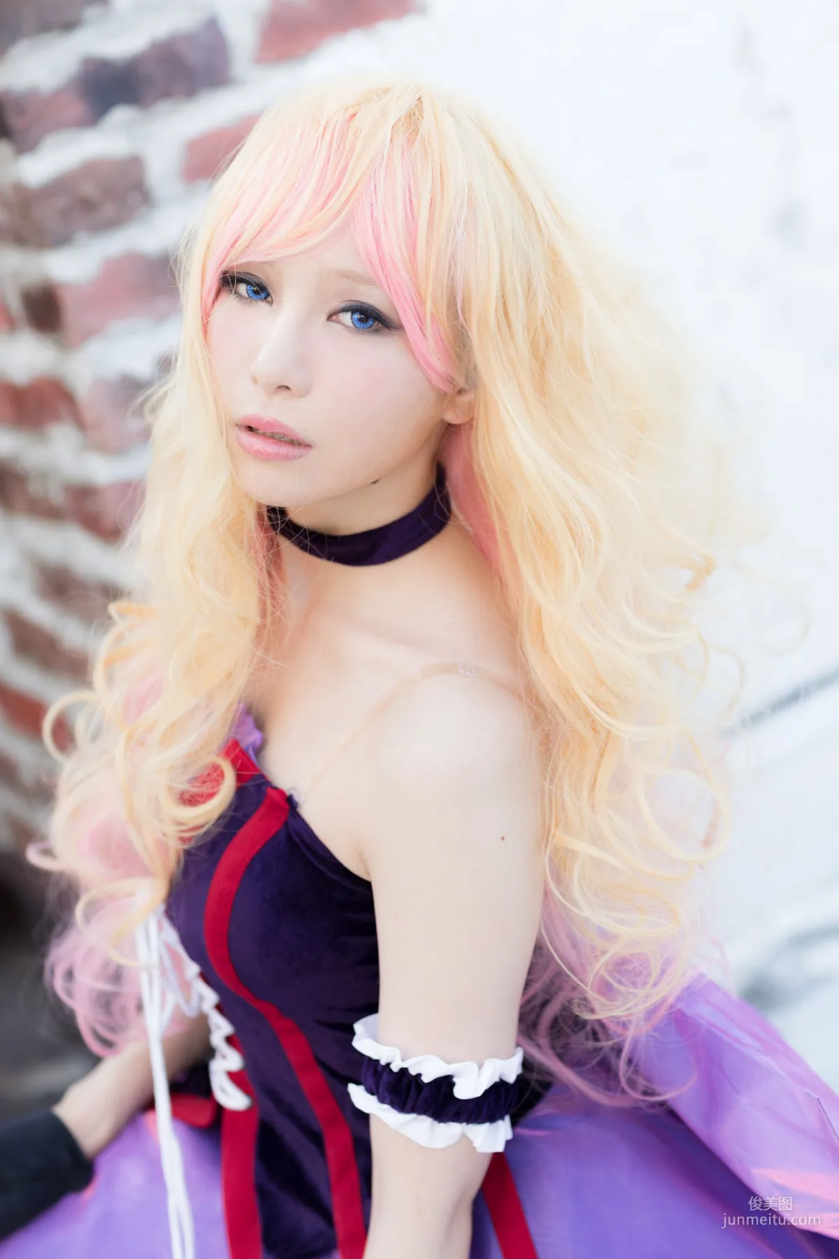 Aoi(葵) 《Macros(マクロス)》Sheryl Nome(シェリル·ノーム) [bit] 写真集13