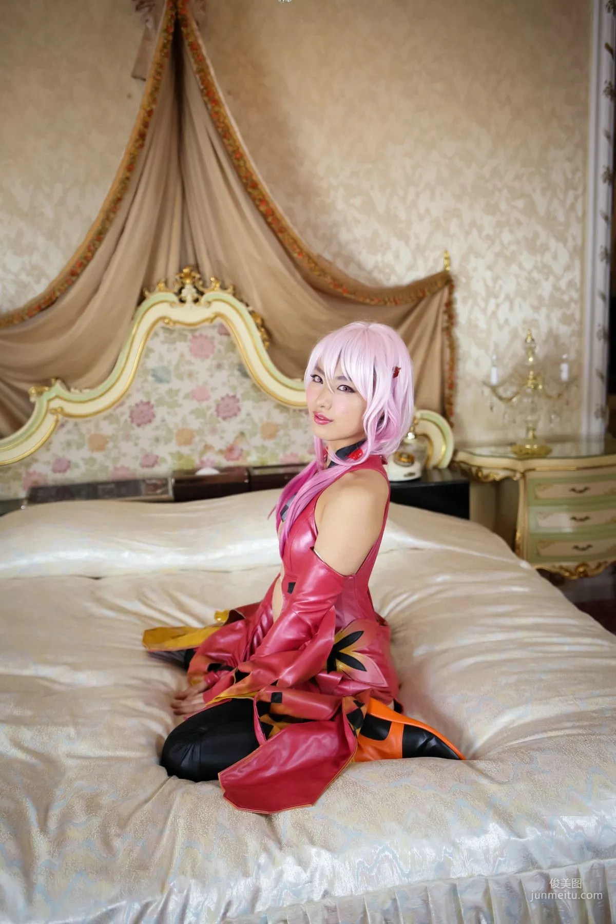 由愛可奈 《Guilty Crown》楪いのり [SEVEN D SISTERS] 写真集1