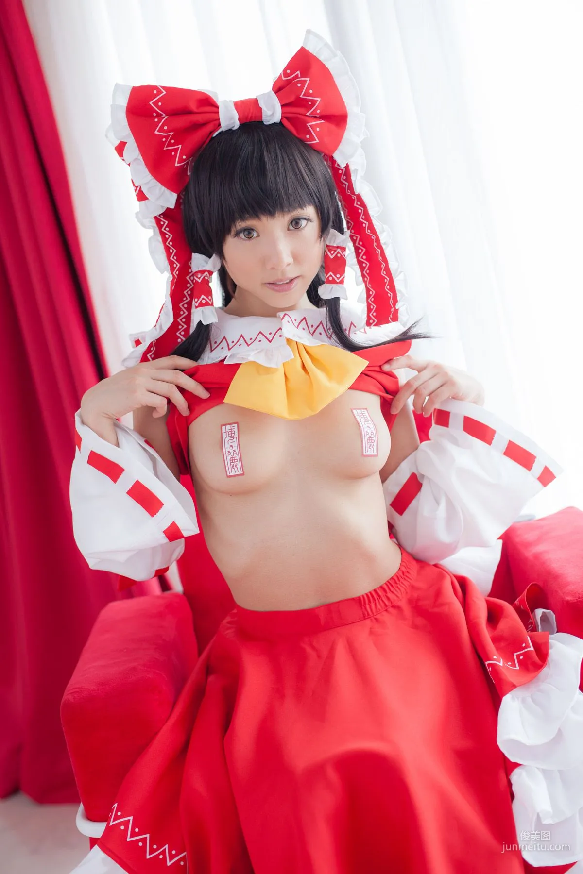早乙女らぶ《東方Project》Hakurei Reimu(博麗霊夢) [@factory] 写真集53