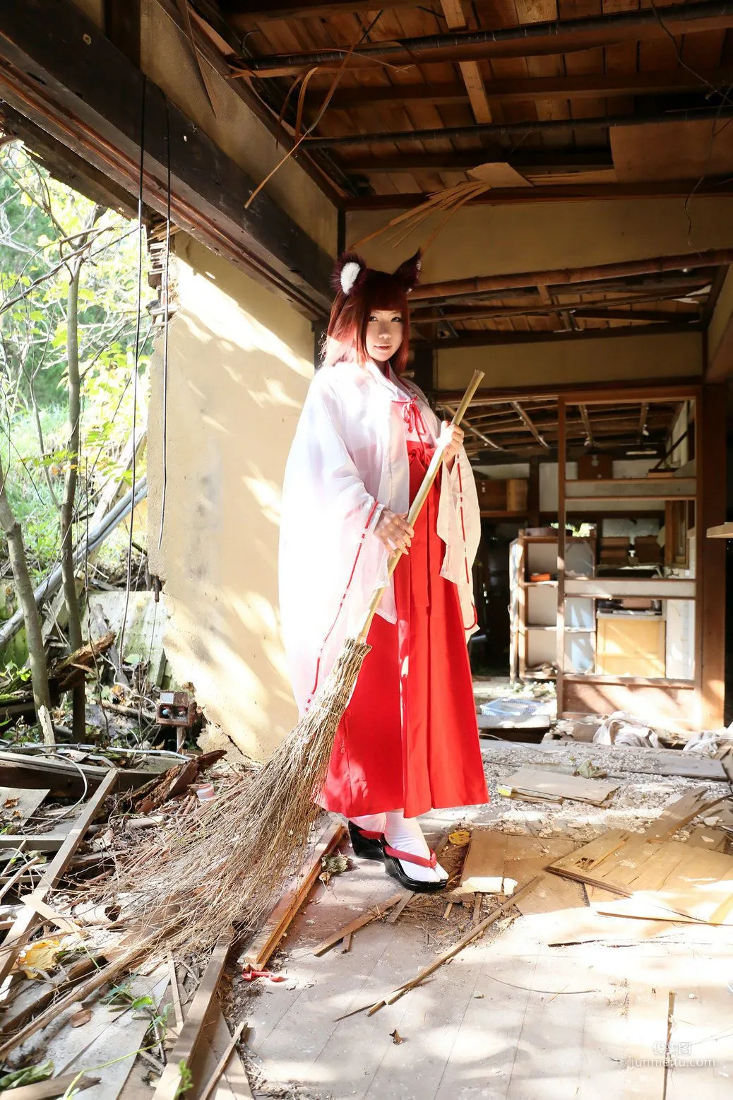 Higurashi Rin [Fox Club 2nd Generation Miko [Higurashi Kikaku] Photo Set photo 40