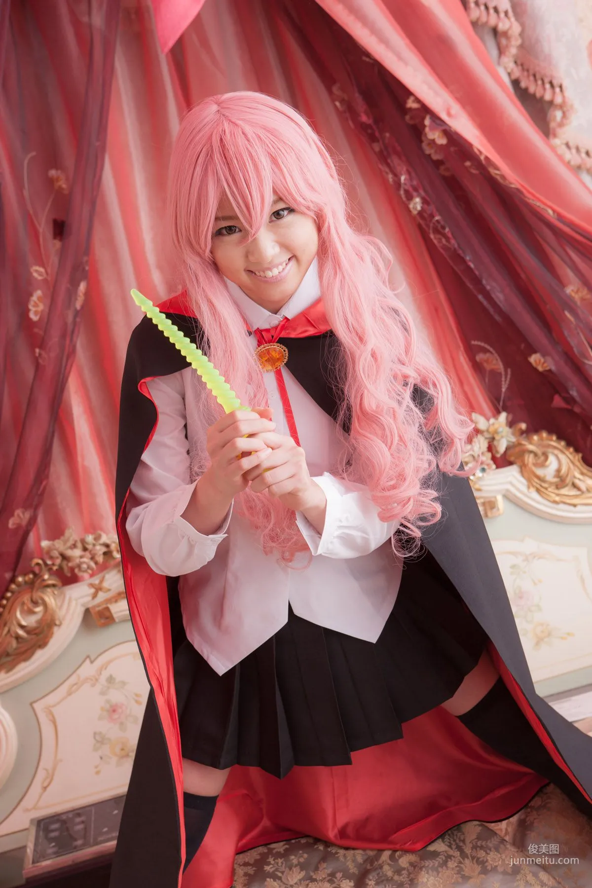 早乙女らぶ《ゼロの使い魔》Louise Francoise Le Blanc de La Valliere [@factory] 寫真集 23