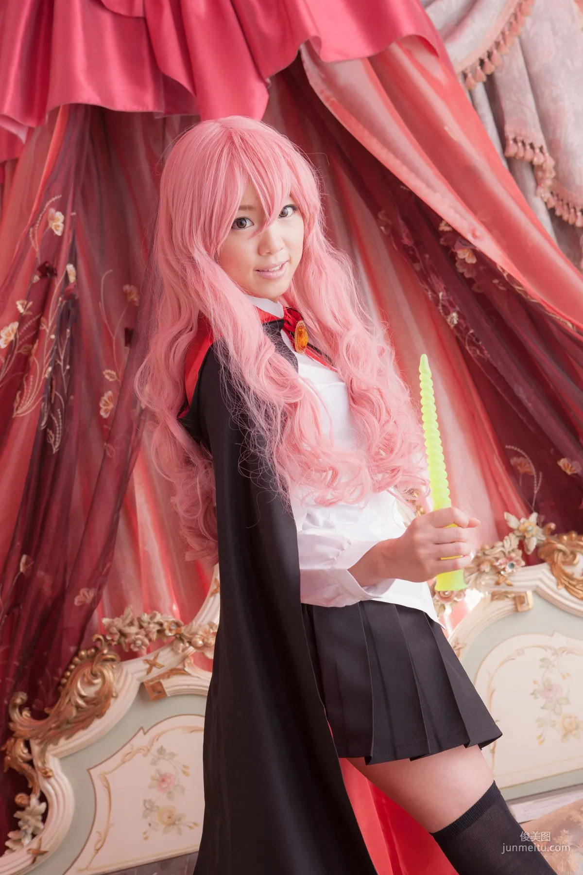 早乙女らぶ《ゼロの使い魔》Louise Francoise Le Blanc de La Valliere [@factory] 寫真集 25