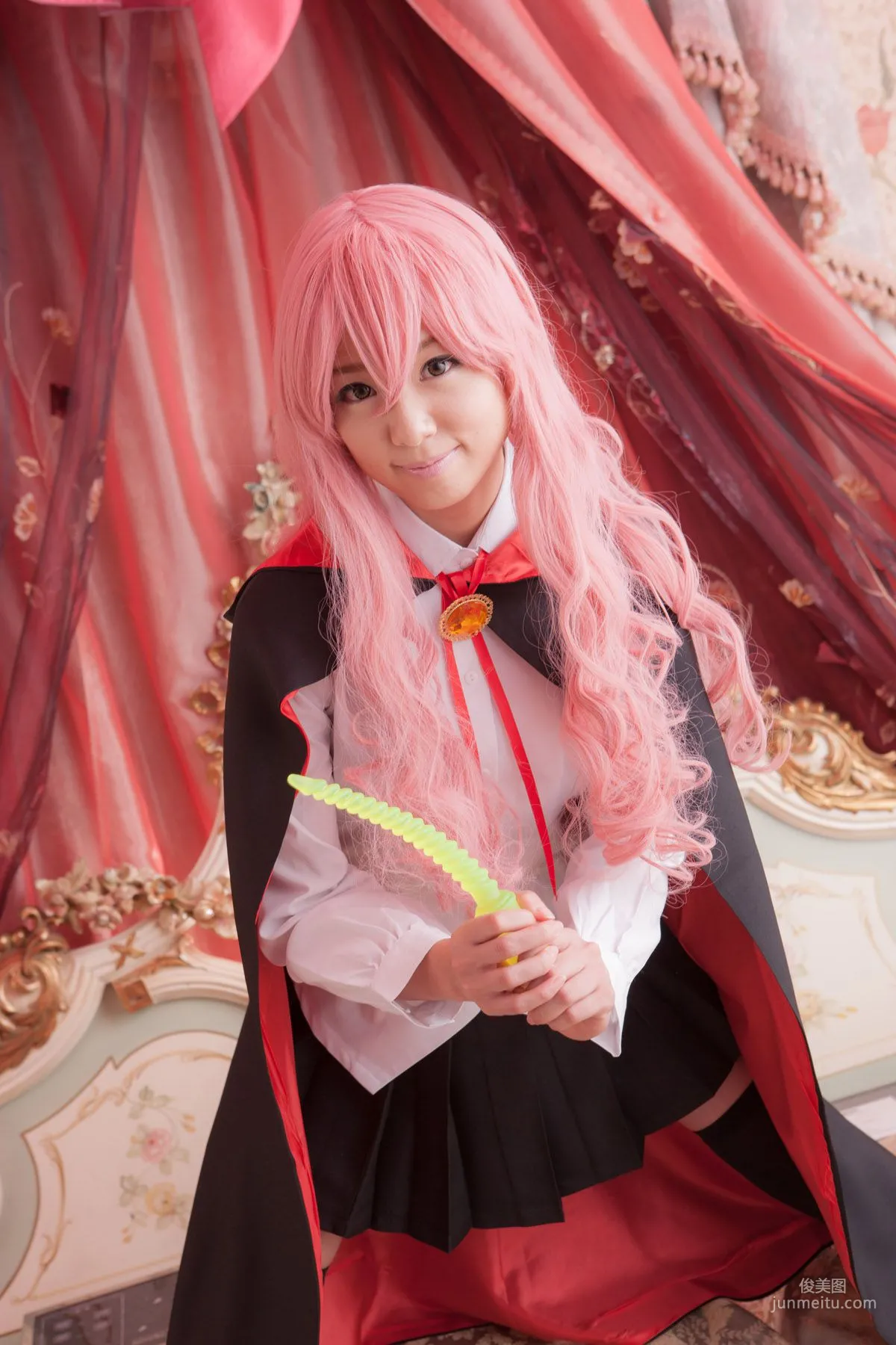 早乙女らぶ《ゼロの使い魔》Louise Francoise Le Blanc de La Valliere [@factory] 寫真集 21