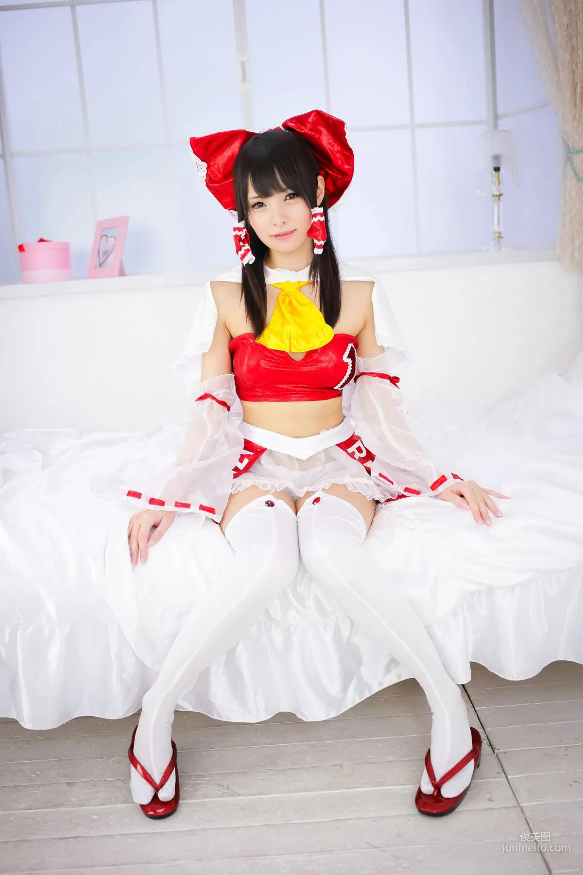 坂口みほの (桜めい) 《東方Project》博麗霊夢 [SEVEN DOLLS] 寫真集 2
