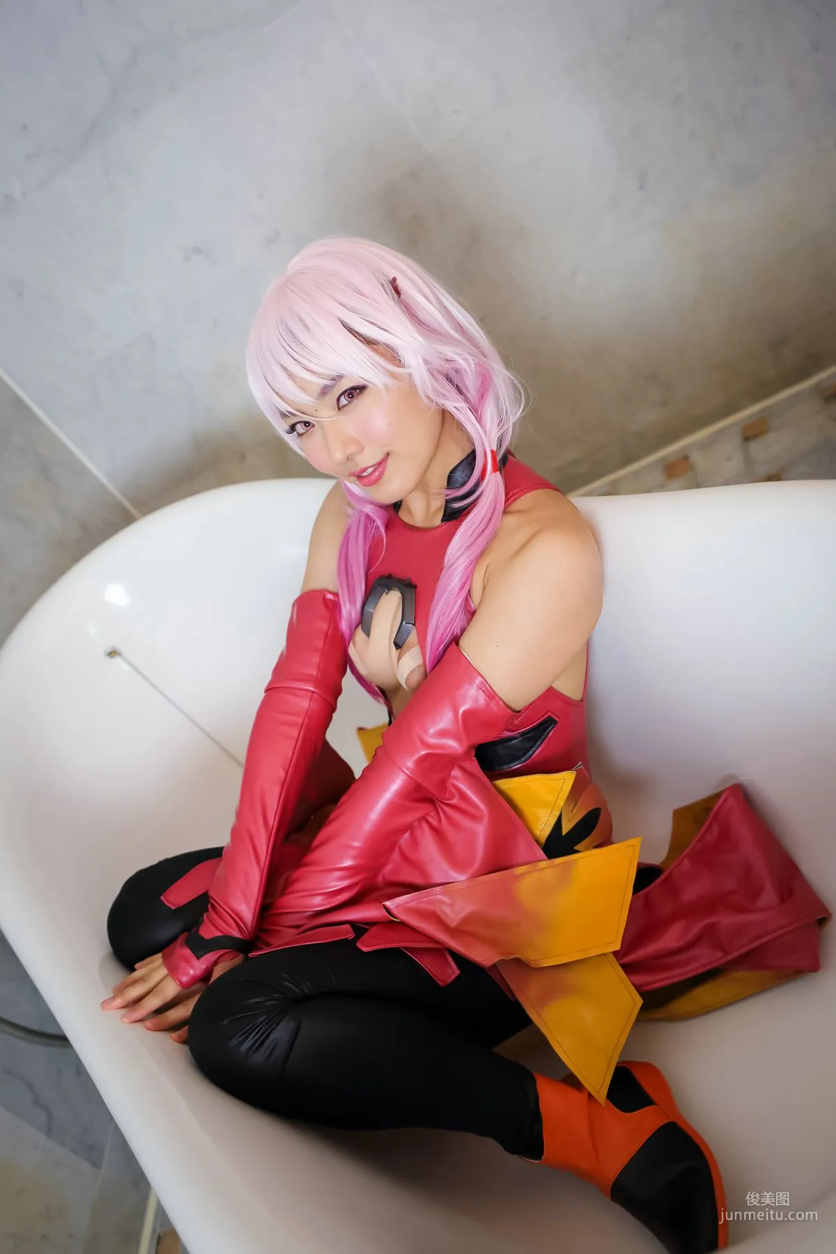 由愛可奈 《Guilty Crown》楪いのり [SEVEN D SISTERS] 寫真集 38