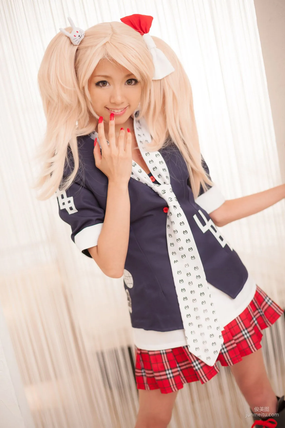 早乙女らぶ 《Danganronpa》江ノ島盾子 [@factory] 写真集14