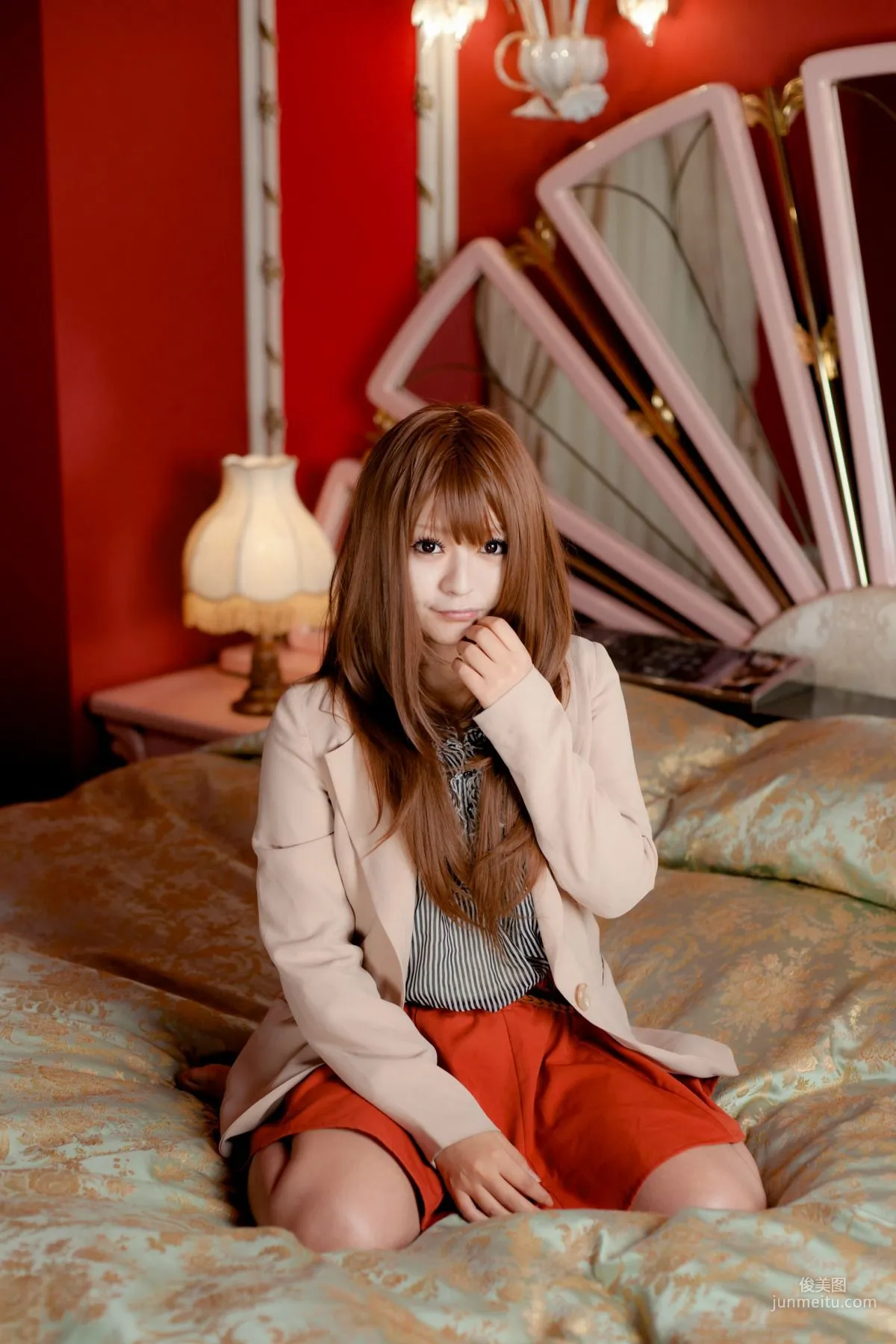 円ちゃみ (Madoka Chami) 《Usamimi(ウサ耳)》 [sophillia] 写真集1