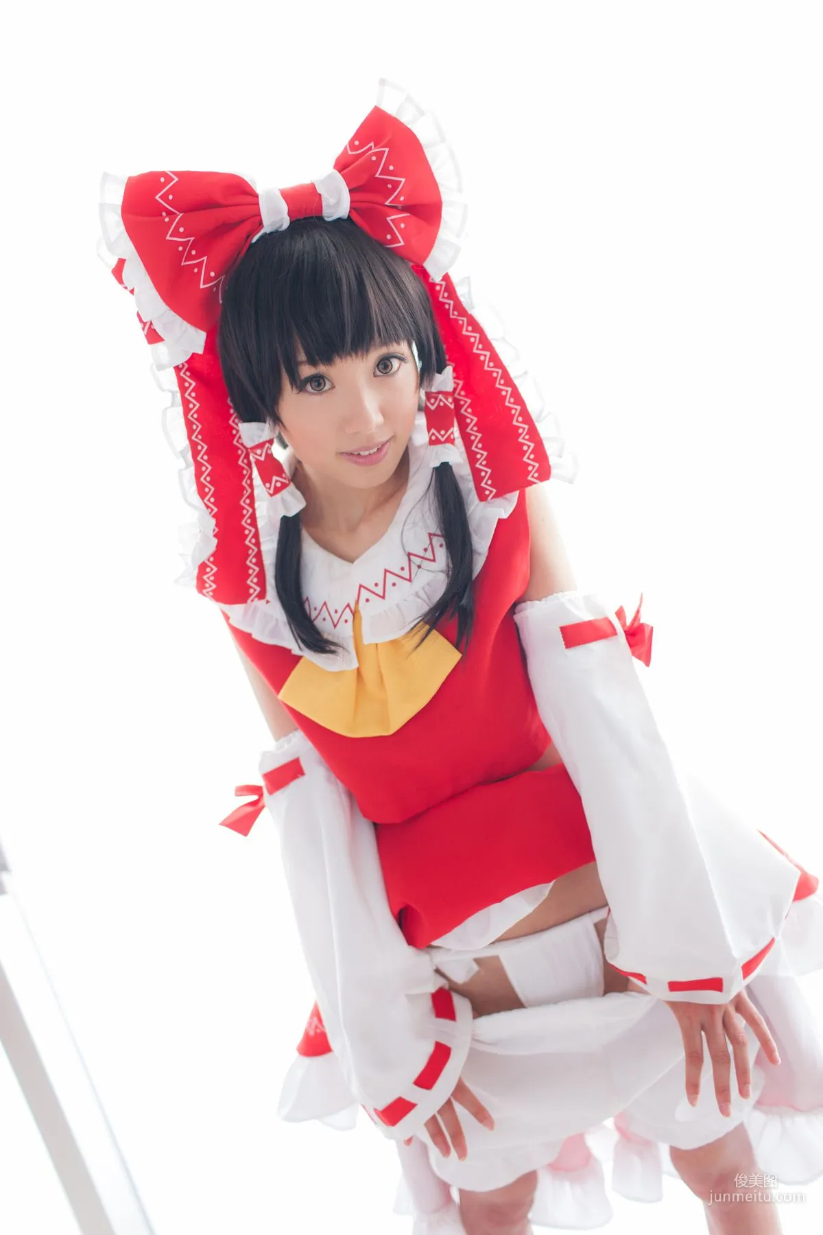 早乙女らぶ《東方Project》Hakurei Reimu(博麗霊夢) [@factory] 写真集30
