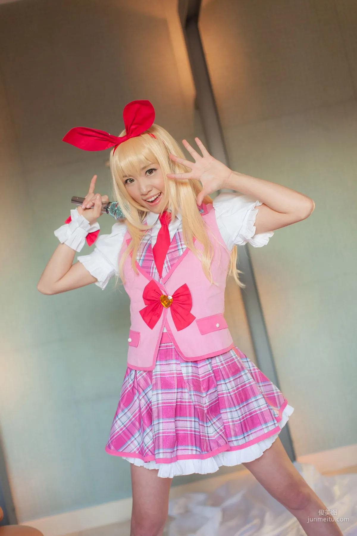 早乙女らぶ《Aikatsu!》星宮いちご [@factory] 写真集14