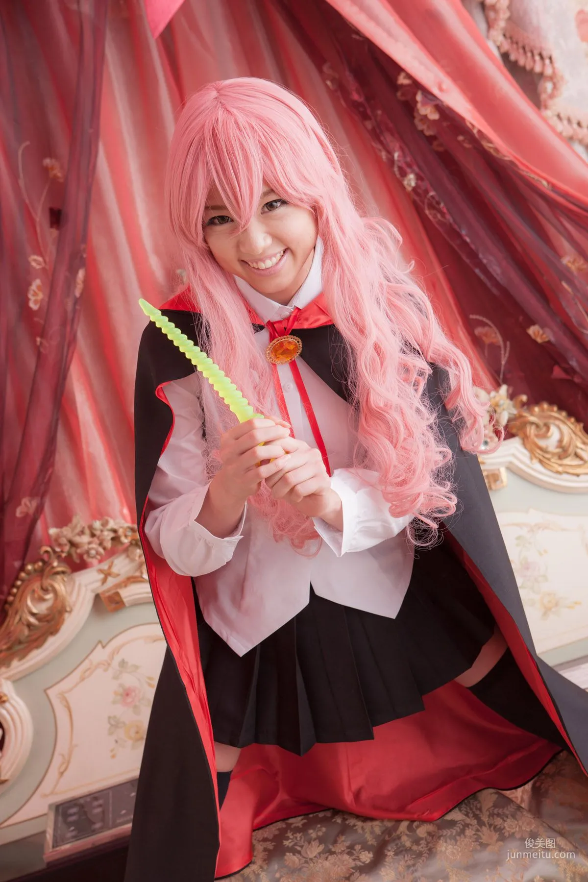早乙女らぶ《ゼロの使い魔》Louise Francoise Le Blanc de La Valliere [@factory] 寫真集 22