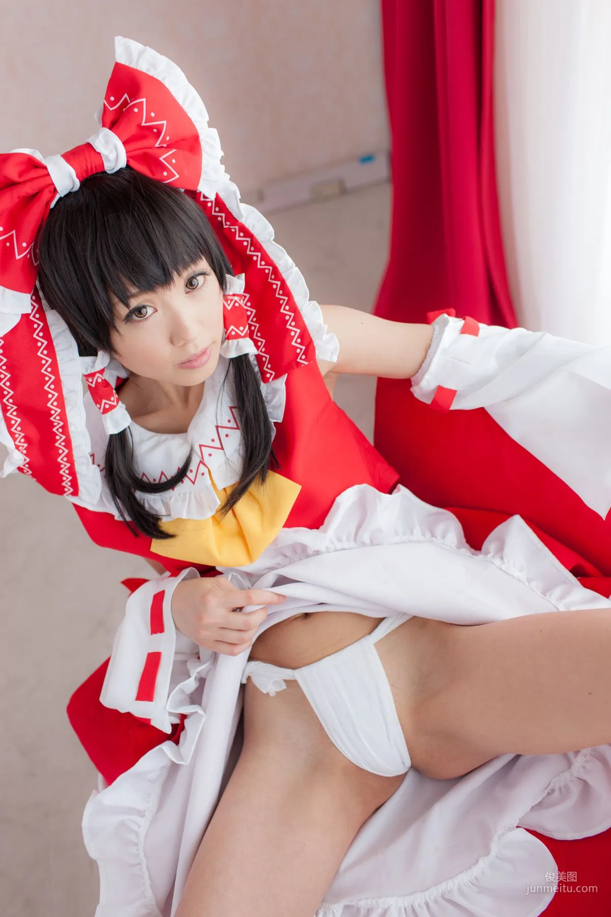 早乙女らぶ《東方Project》Hakurei Reimu(博麗霊夢) [@factory] 写真集42
