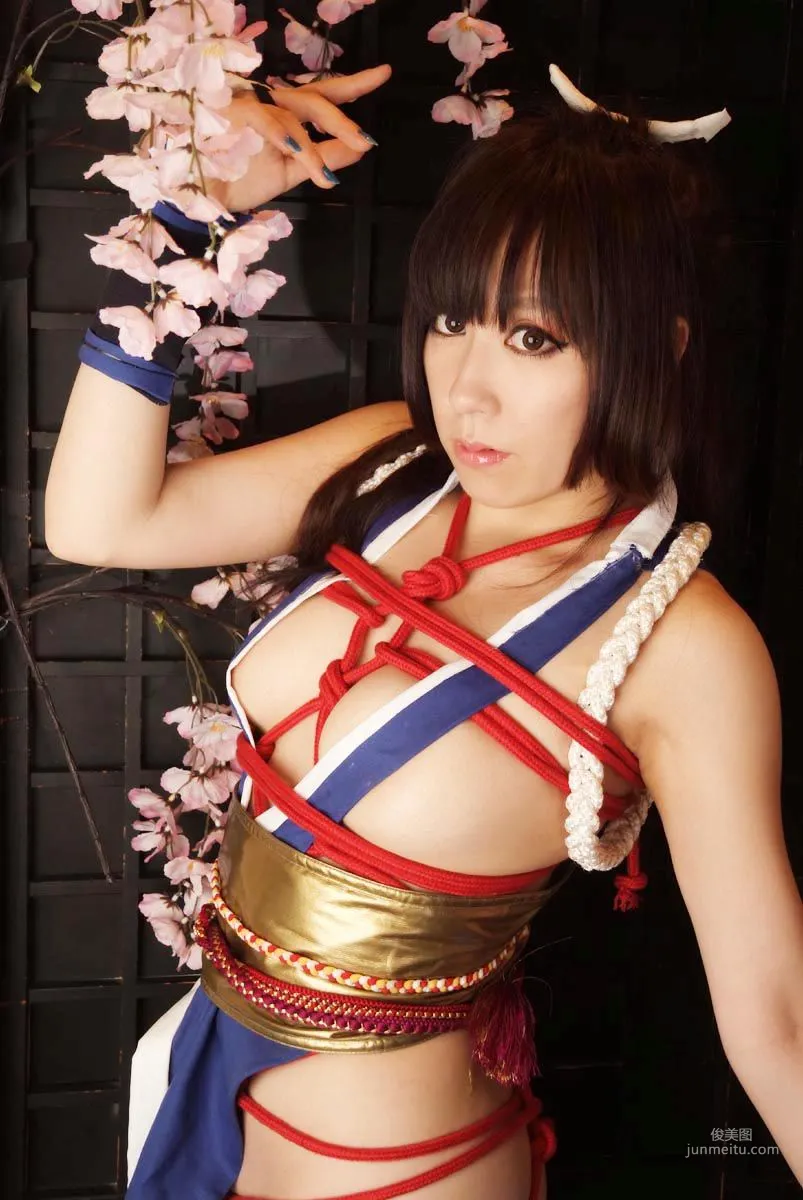 林檎蜜紀 《Garou Densetsu》Shiranui Mai [HERESY] 寫真集 32