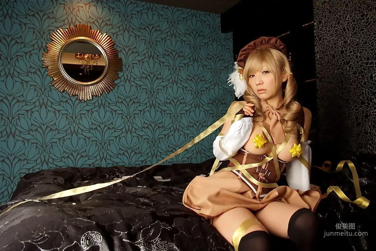華群みさき《魔法少女まどか☆マギカ》Tomoe Mami(巴マミ) [HONEY BUNNY] 寫真集 62