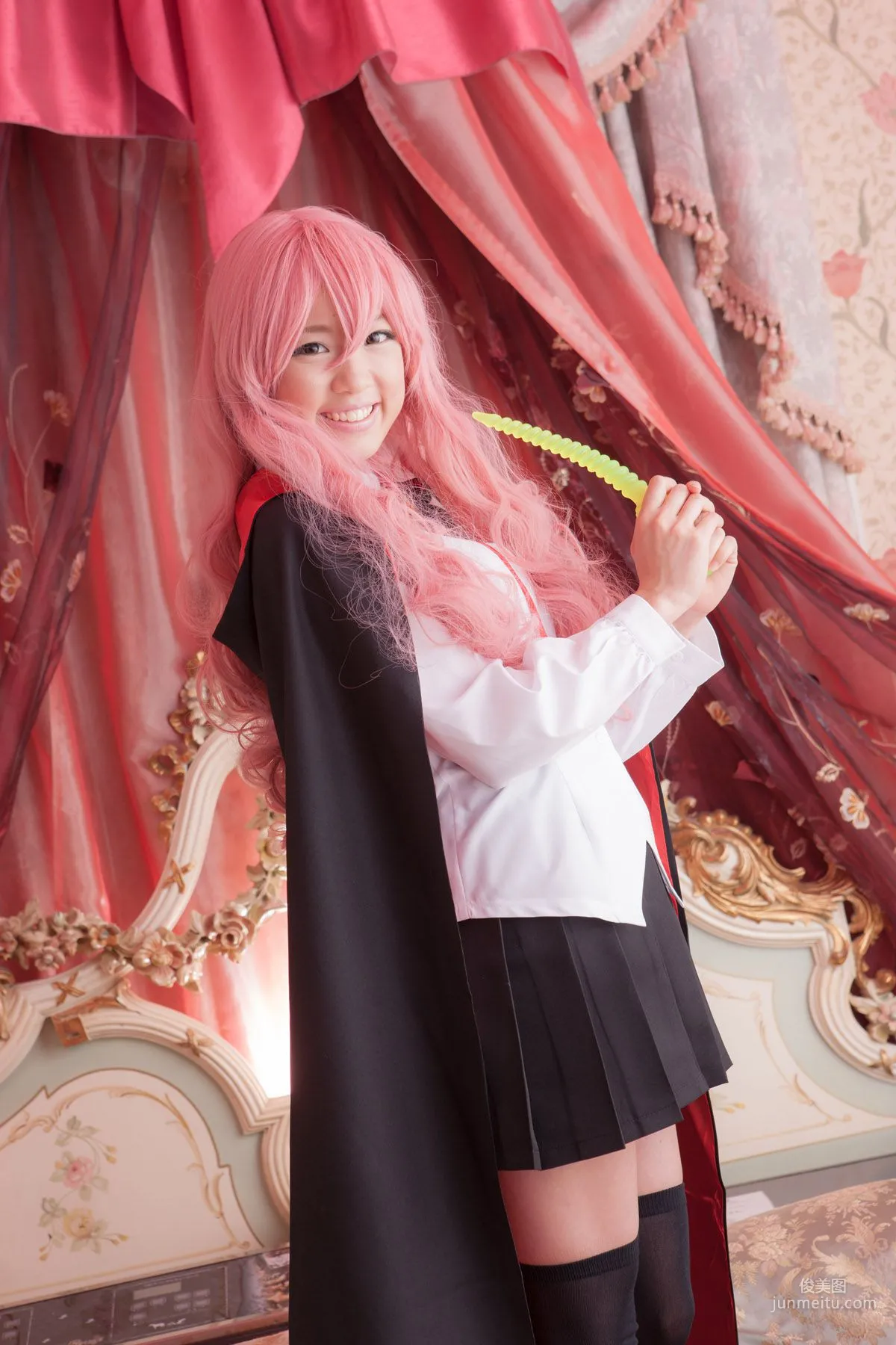 早乙女らぶ《ゼロの使い魔》Louise Francoise Le Blanc de La Valliere [@factory] 寫真集 29