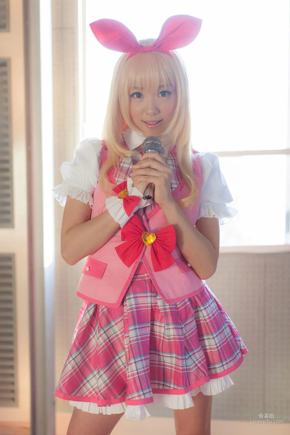 早乙女らぶ《Aikatsu!》星宮いちご [@factory] 写真集6