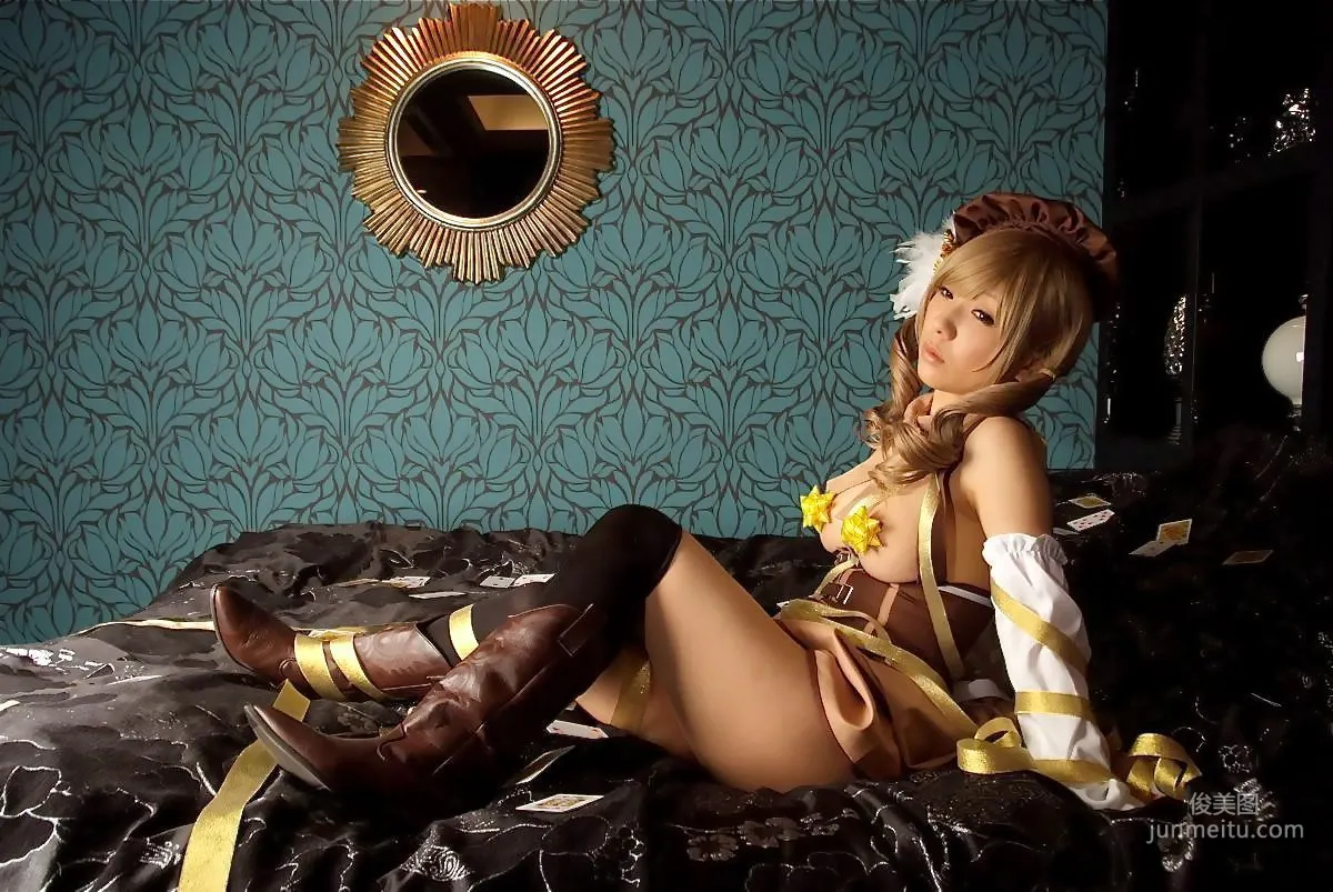 華群みさき《魔法少女まどか☆マギカ》Tomoe Mami(巴マミ) [HONEY BUNNY] 寫真集 68