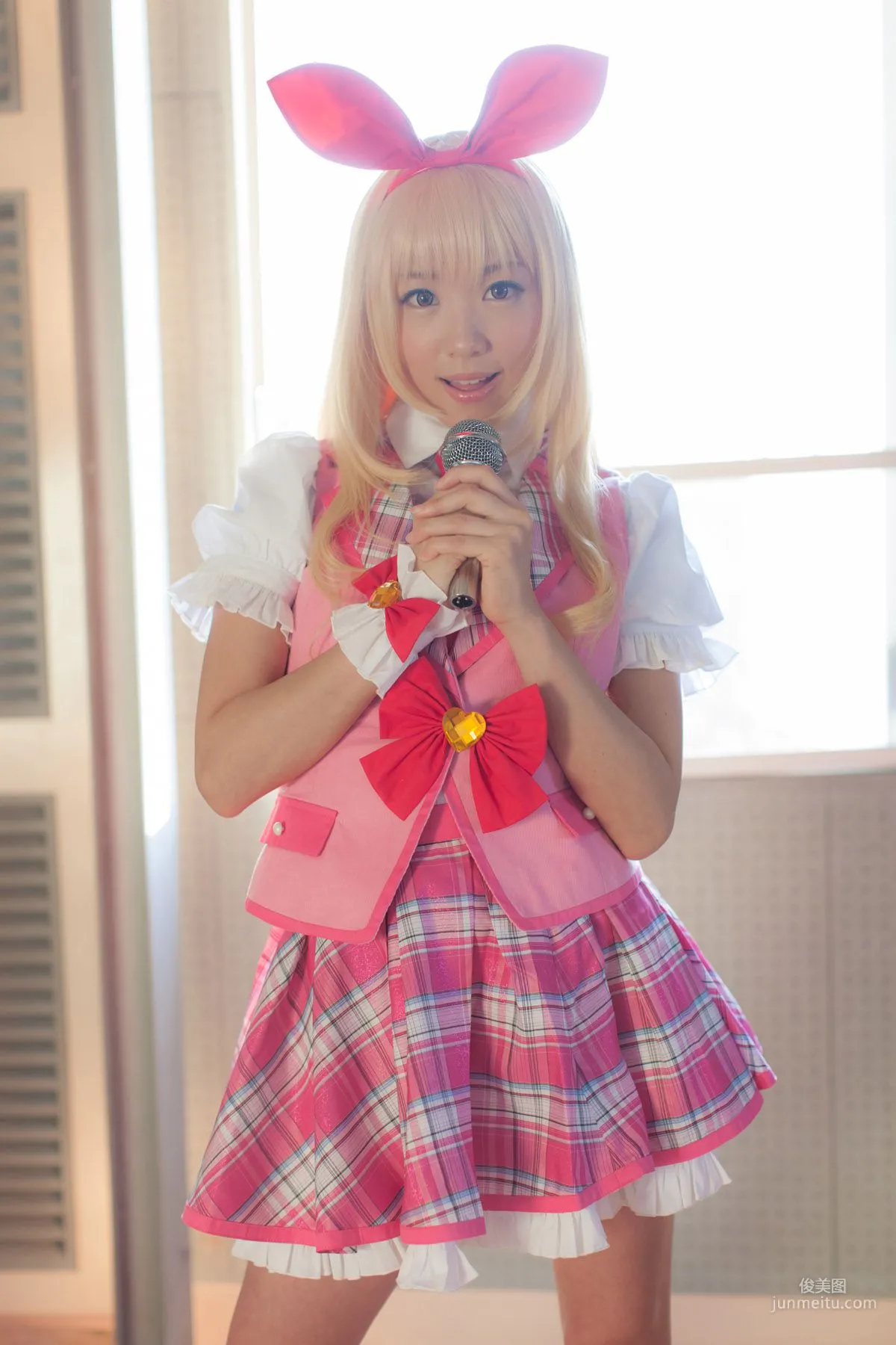 早乙女らぶ《Aikatsu!》星宮いちご [@factory] 写真集8