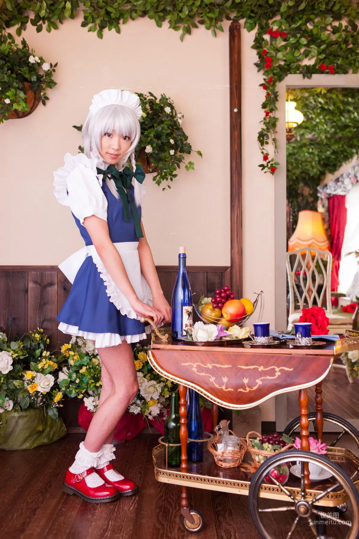 早乙女らぶ 《東方Project》Izayoi Sakuya 寫真集 1