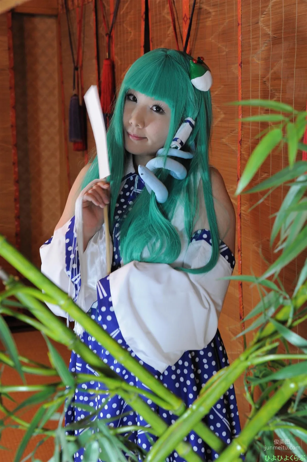 Hiyo Nizuku, Touhou Project Kochiya Sanae Sanae-chan [HiyoHiyo Club] Photo Set photo 2