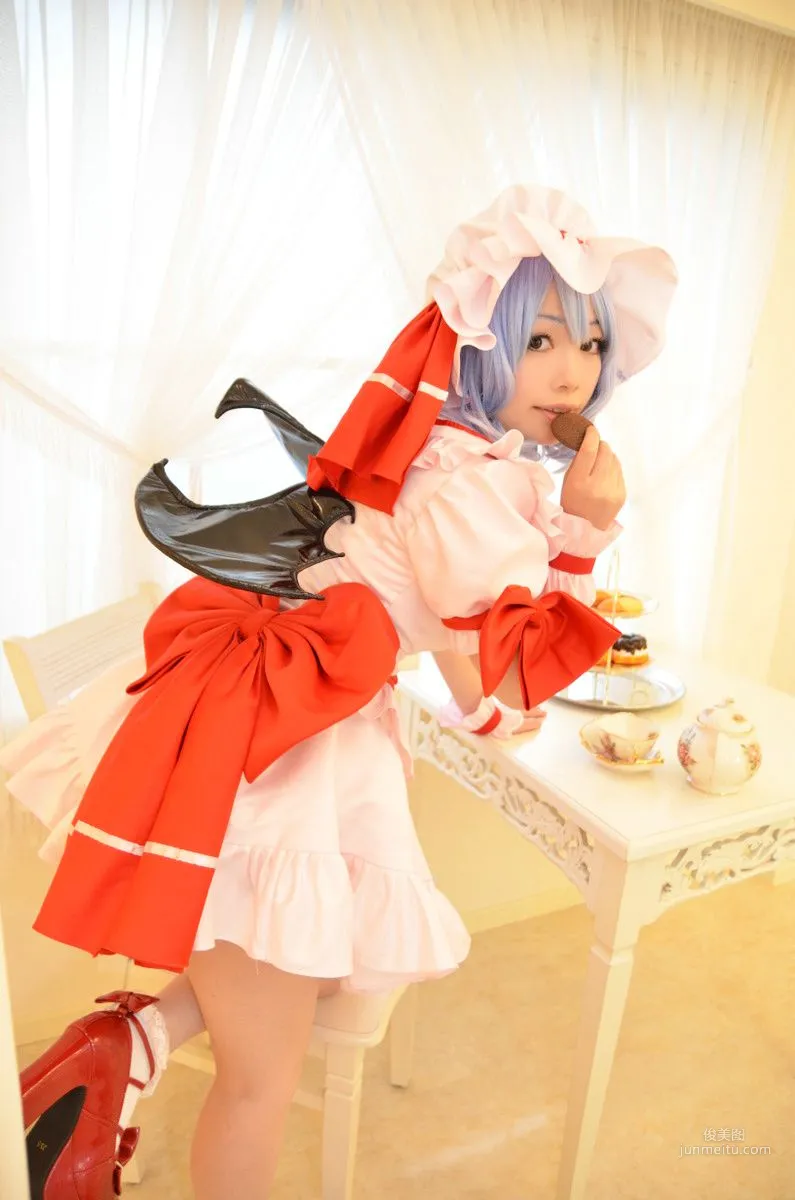 Shizuku(しずく) 《東方Project》Remilia Scarlet [from a rose] 寫真集 31
